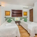 Villa Noble *